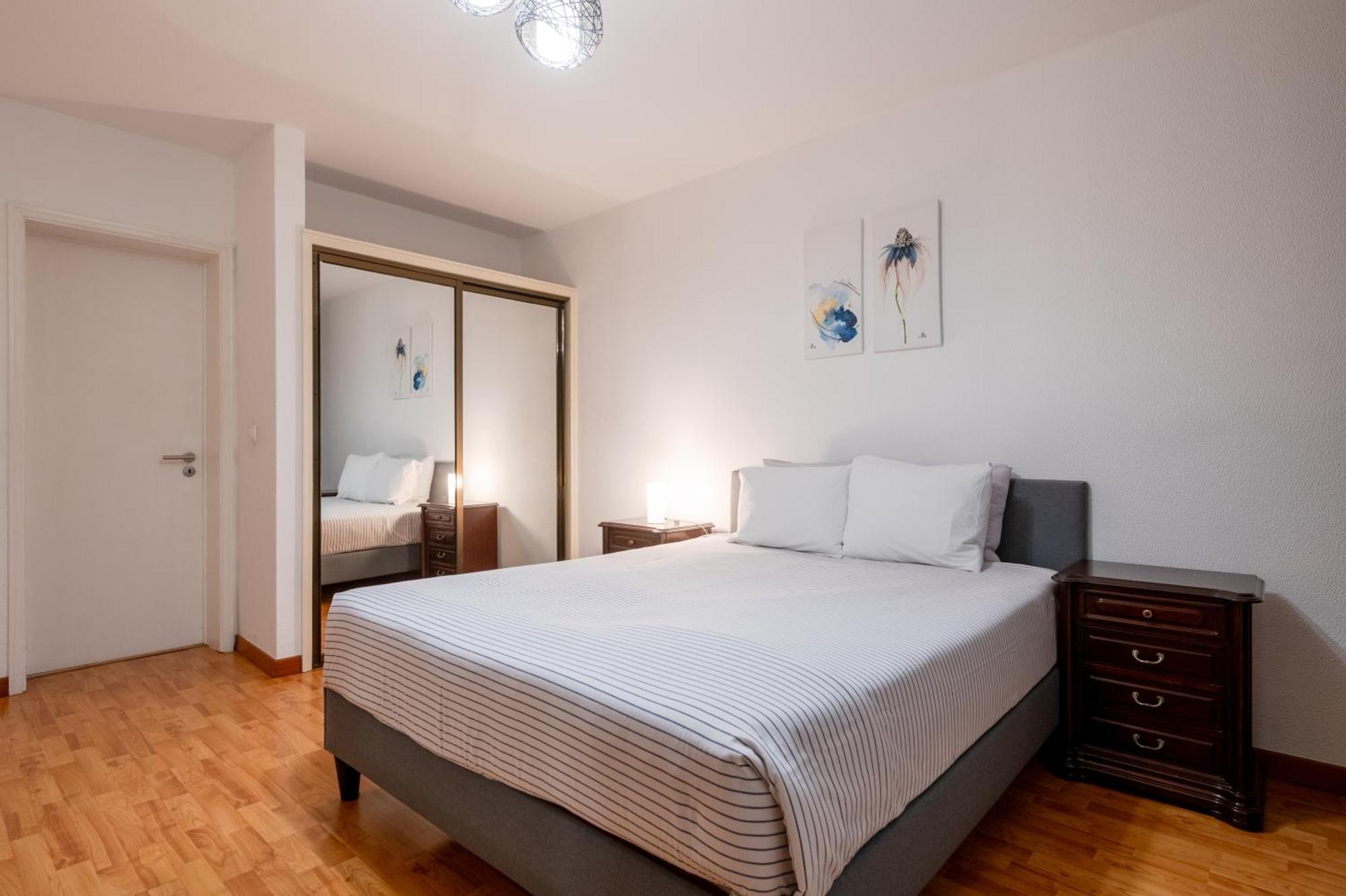Atlantic View Apartment At Formosa Beach Фуншал Екстериор снимка
